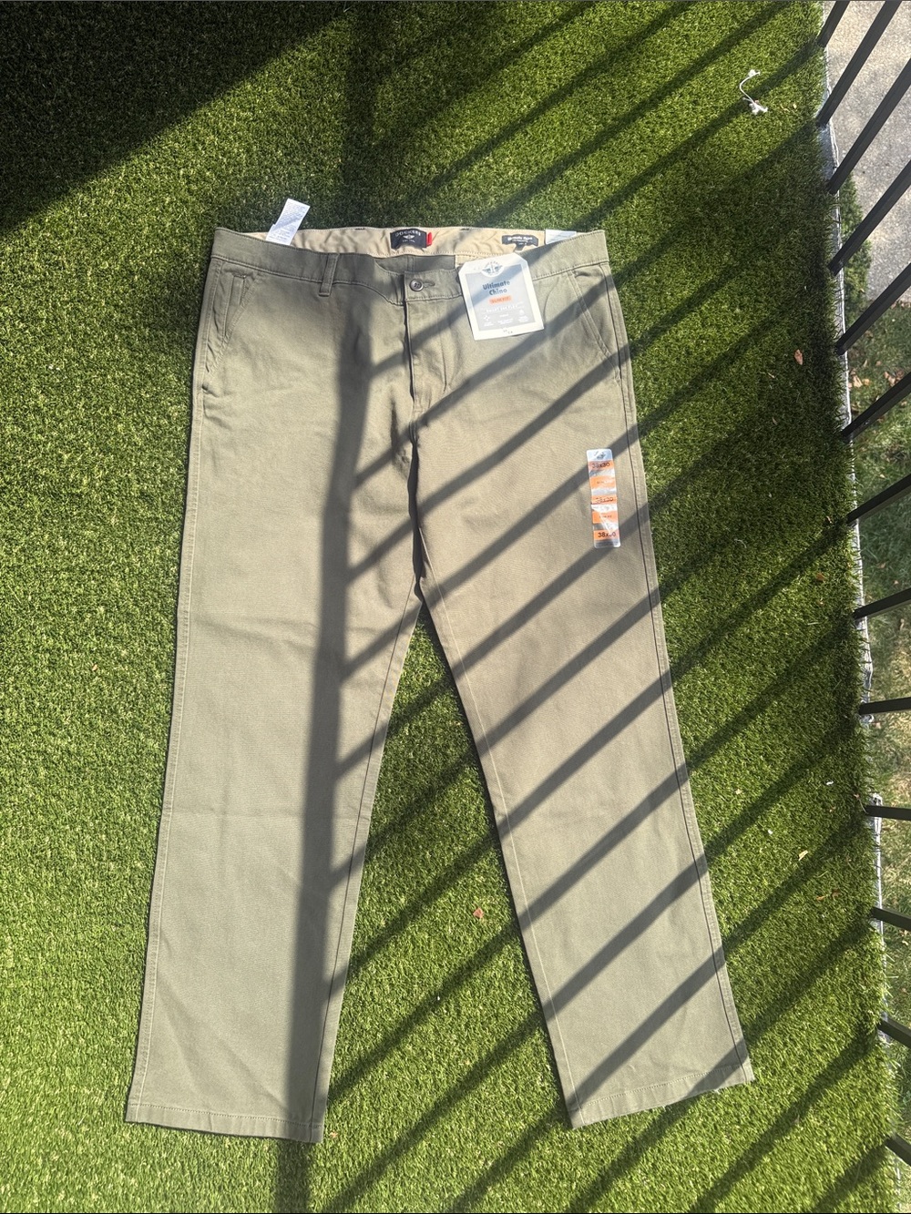 Dockers Olive Flat-Front Chino Pants
